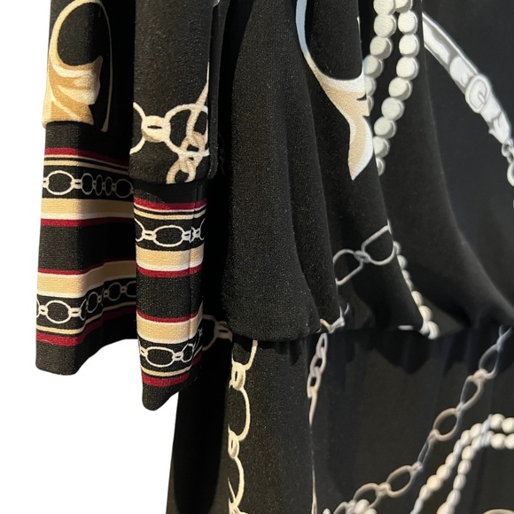 WHBM Dress with Chains and Flower - Size Medium - Picture 6 of 8